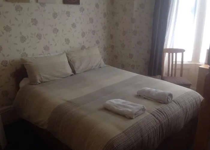 San Diego Guest House - Near Pleasure Beach Blackpool